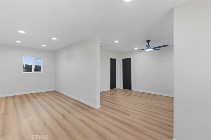 11832 Valle Vista Road, Phelan, California 92371