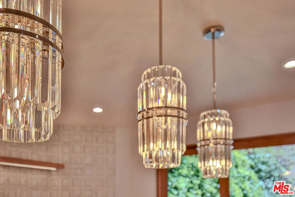 6427 Hedding Street, Los Angeles, California 90045 home-pic-14