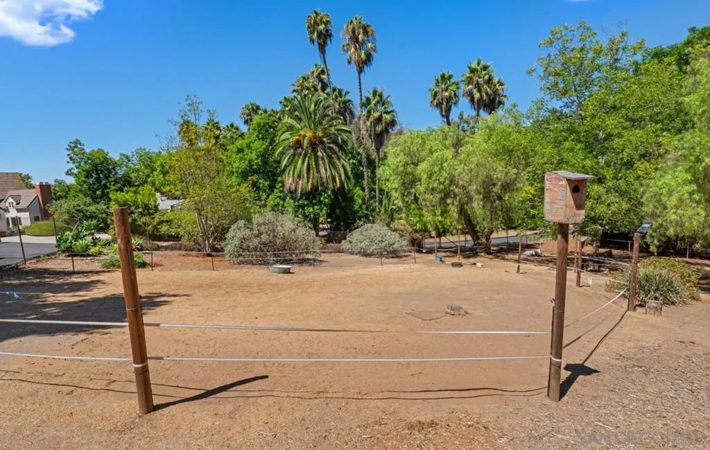4744 Resmar Rd, La Mesa, California 91941 home-pic-37
