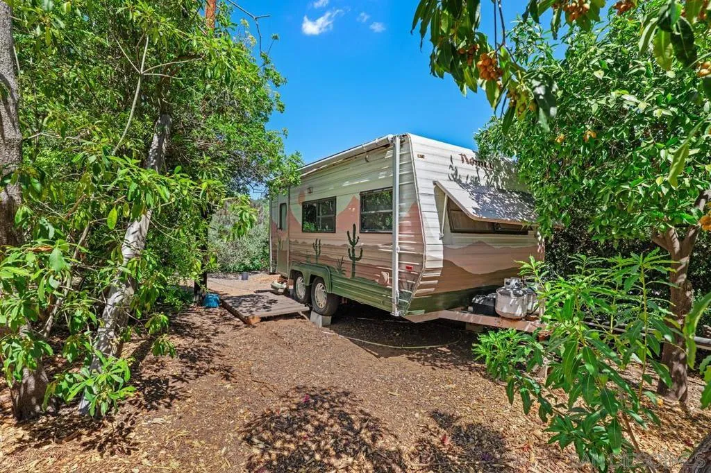4744 Resmar Rd, La Mesa, California 91941 home-pic-25