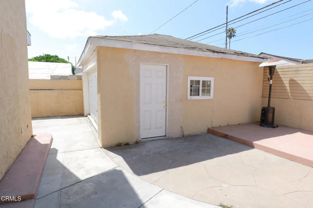 1009 S G Street, Oxnard, California 93030 home-pic-16