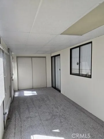 enclosed porch/3rd bedroom