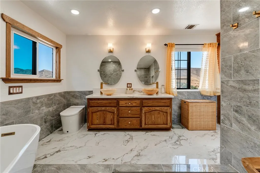 34625 Red Rover Mine Road, Acton, California 93510 home-pic-54