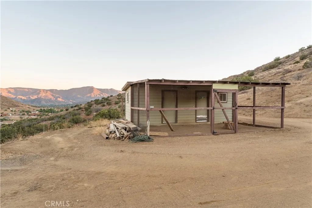 34625 Red Rover Mine Road, Acton, California 93510 home-pic-59