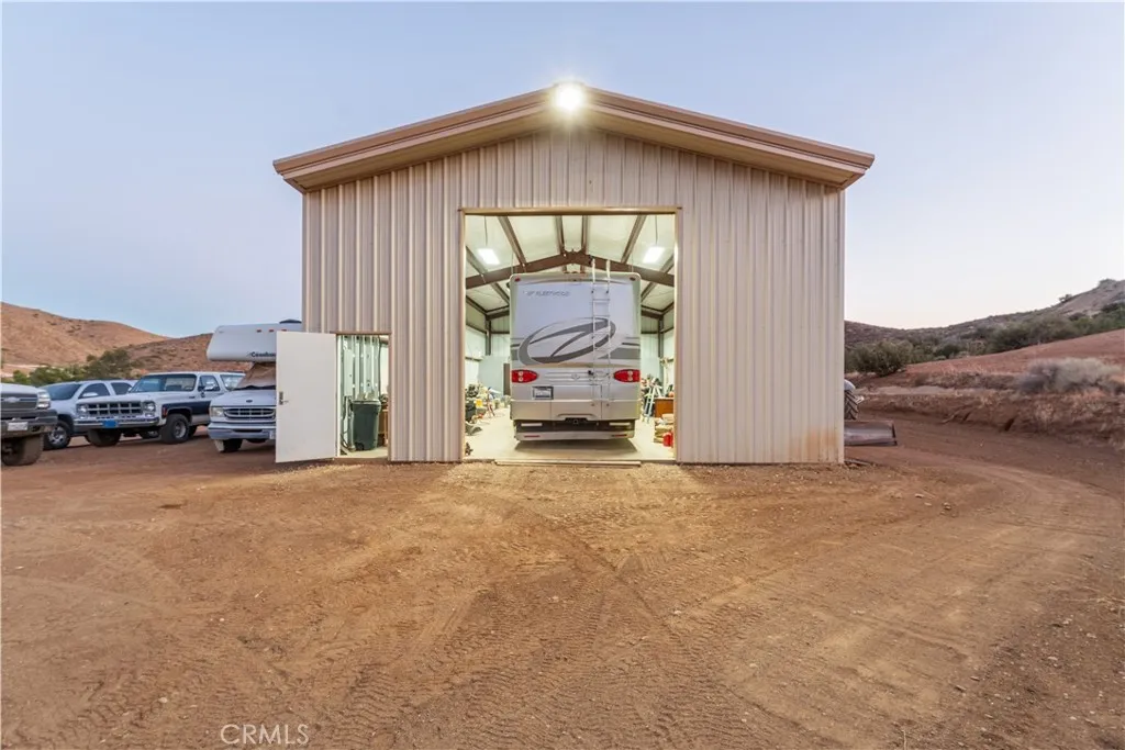 34625 Red Rover Mine Road, Acton, California 93510 home-pic-57