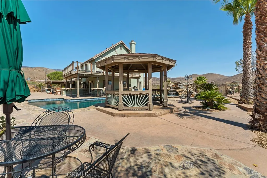 34625 Red Rover Mine Road, Acton, California 93510 home-pic-8