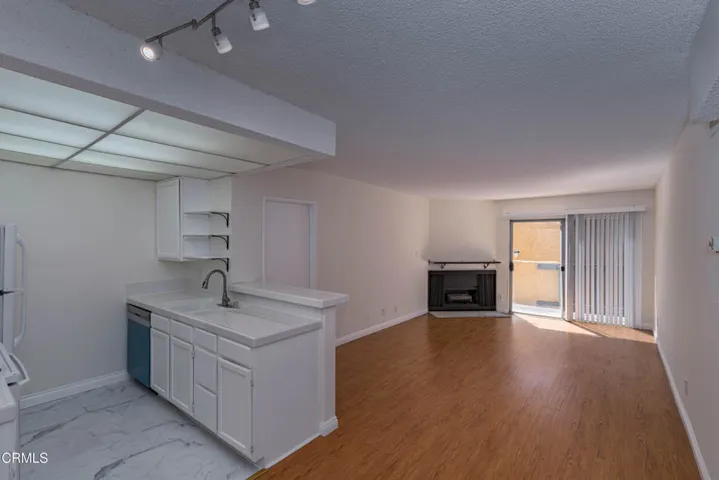 355 S Madison Ave - September 9 (10 of 2