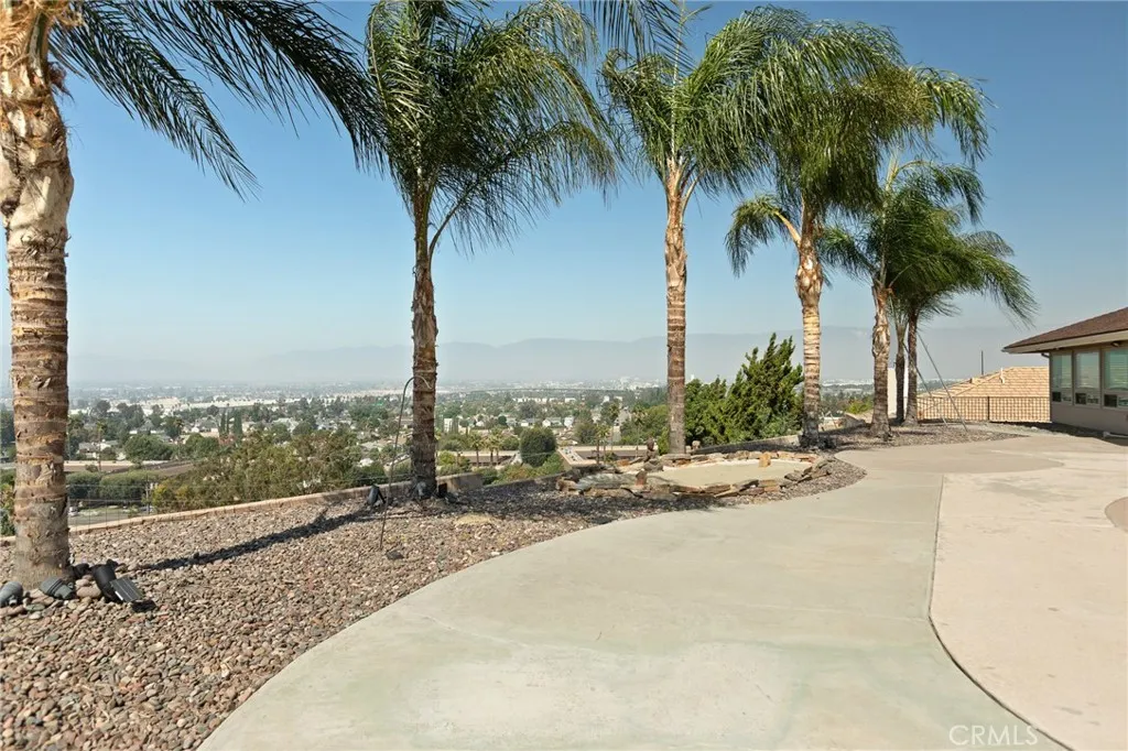 1285 Cahuilla, Colton, California 92324 home-pic-51