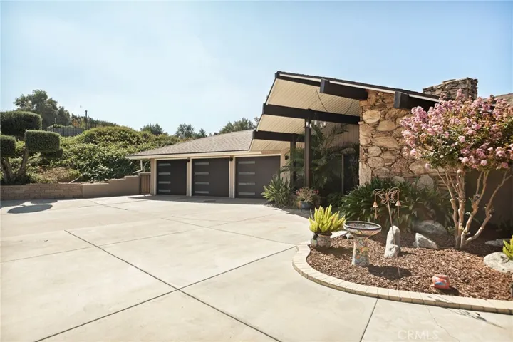 1285 Cahuilla, Colton, California 92324