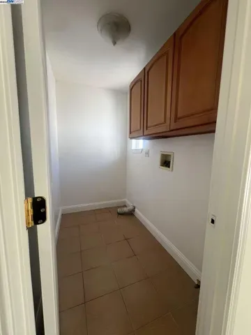 505 Nevin Ave, Richmond, California 94801