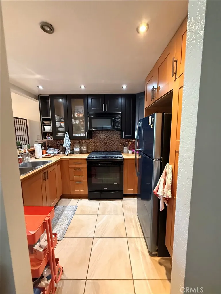 1432 Brett Pl 77, San Pedro, California 90732 home-pic-3