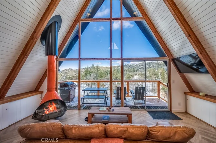 2313 Birch Drive, Arrowbear, California 92382