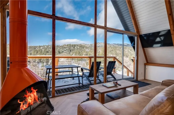 2313 Birch Drive, Arrowbear, California 92382