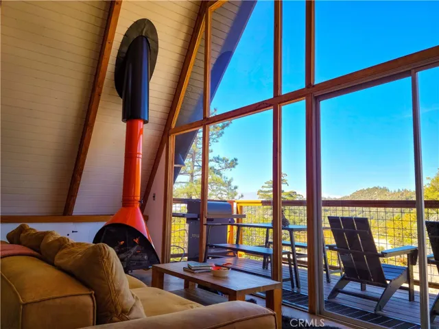 2313 Birch Drive, Arrowbear, California 92382