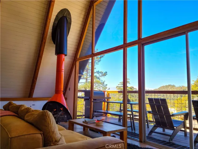 2313 Birch Drive, Arrowbear, California 92382