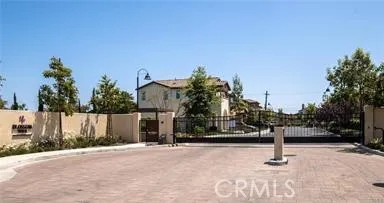 1950 N Bloom Drive Drive N, Compton, California 90222 home-pic-3