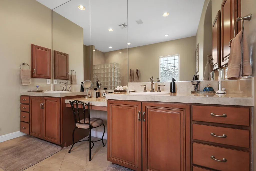 51197 Via Sorrento, La Quinta, California 92253 home-pic-18