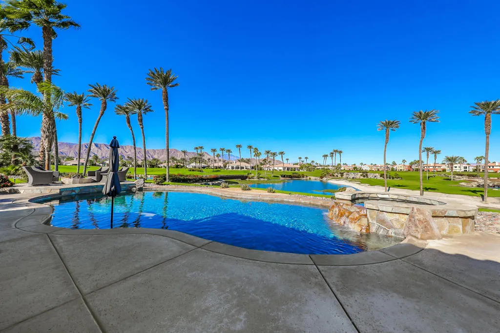 51197 Via Sorrento, La Quinta, California 92253 home-pic-28