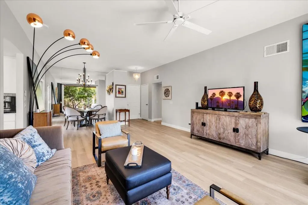 44289 Venice Court, Palm Desert, California 92260 home-pic-4