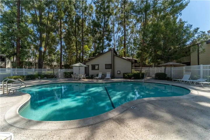 20702 El Toro Rd 413, Lake Forest, California 92630