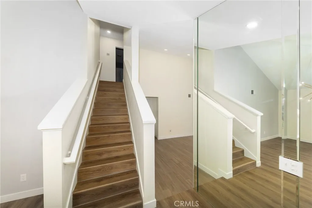 1204 W Victoria Street W, Rialto, California 92376 home-pic-8