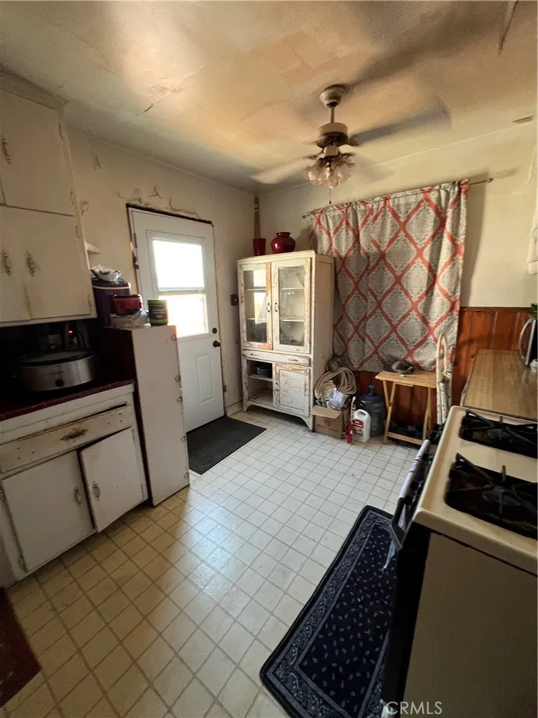 1231 W Santa Cruz St., San Pedro, California 90732 home-pic-5