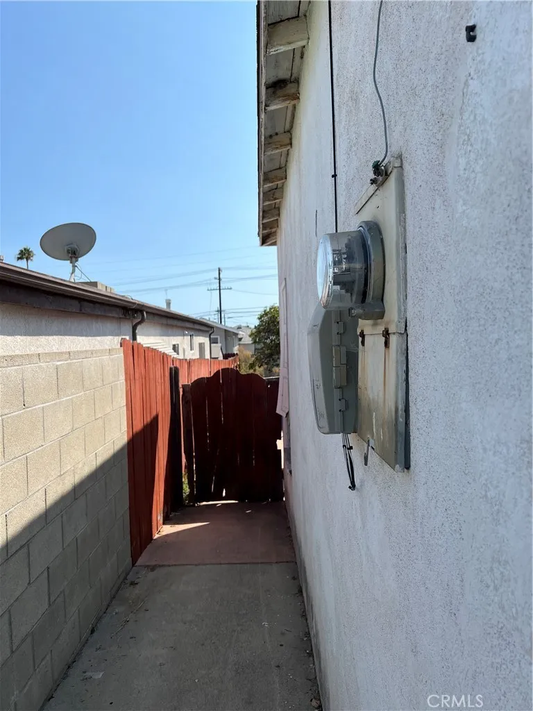 1231 W Santa Cruz St., San Pedro, California 90732 home-pic-18
