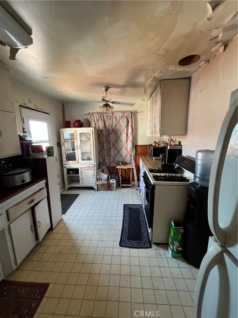 1231 W Santa Cruz St., San Pedro, California 90732 home-pic-6