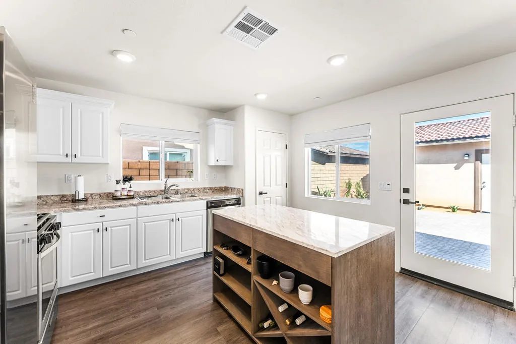 67362 Rio Oso Road, Cathedral City, California 92234 home-pic-11