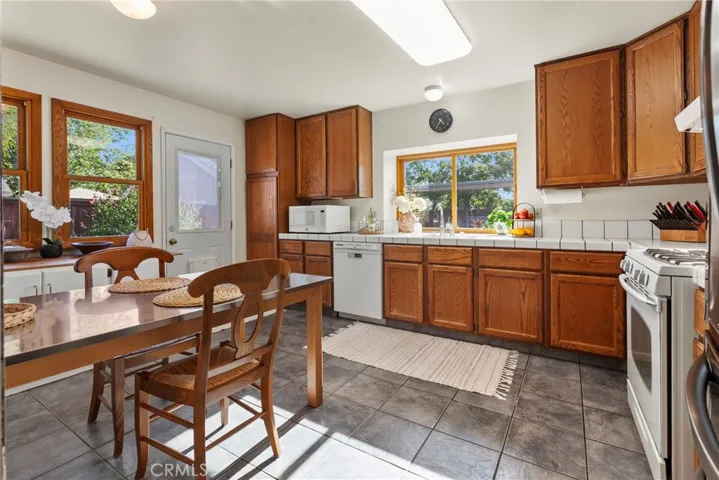 3972 Hollyhock Way, San Luis Obispo, California 93401