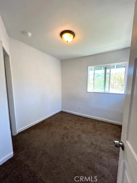 29259 Lake Brook Avenue, Cedar Glen, California 92321 home-pic-11