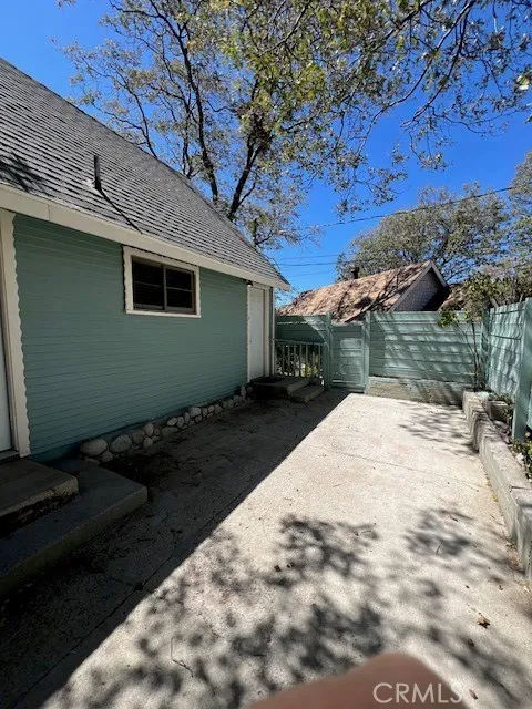 29259 Lake Brook Avenue, Cedar Glen, California 92321 home-pic-3
