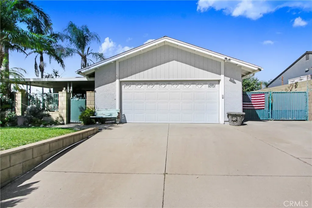 1546 E Redwood Avenue, Ontario, California 91762 home-pic-2