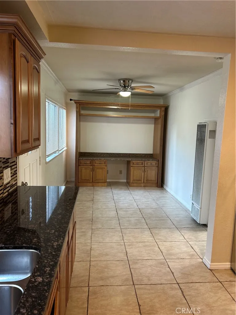223 E Pleasant Street, Long Beach, California 90805 home-pic-8