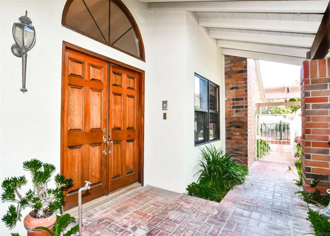 5 Maritime, Corona Del Mar, California 92625