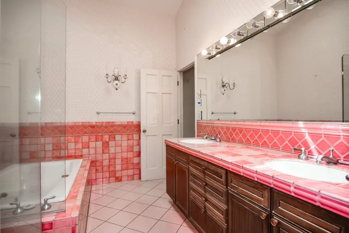 5 Maritime, Corona Del Mar, California 92625