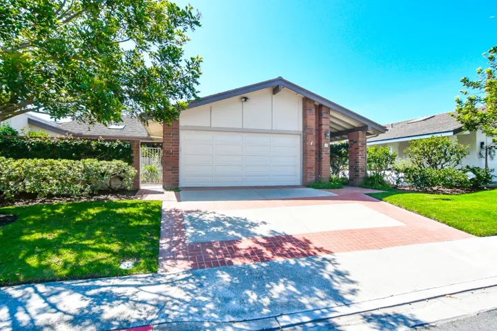 5 Maritime, Corona Del Mar, California 92625