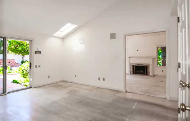 5 Maritime, Corona Del Mar, California 92625