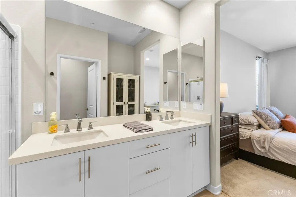 45763 Via Nubes, Temecula, California 92592 home-pic-36