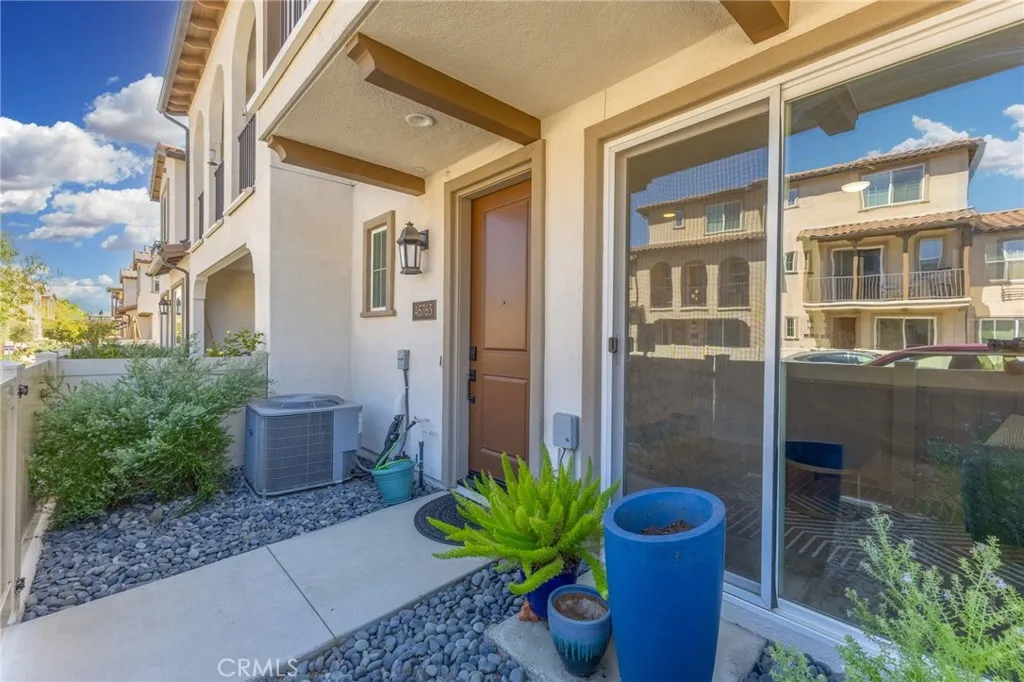 45763 Via Nubes, Temecula, California 92592 home-pic-6