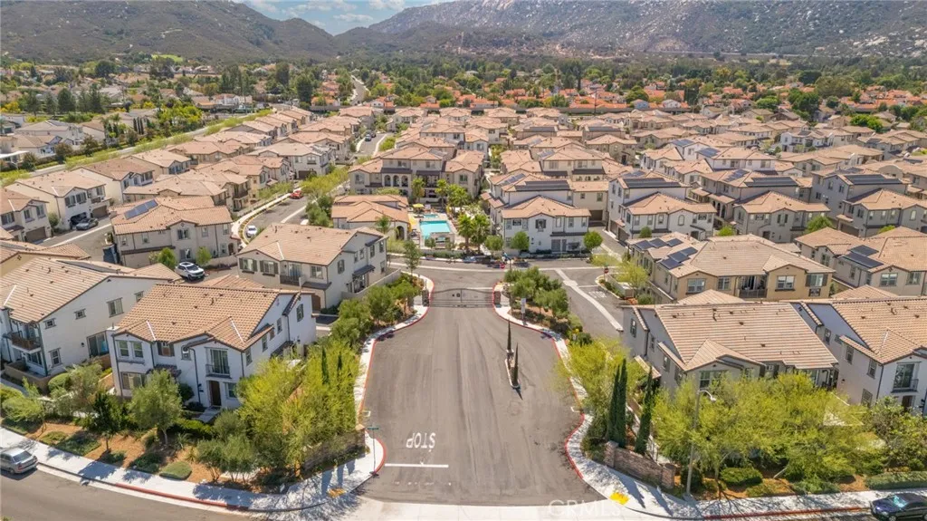 45763 Via Nubes, Temecula, California 92592 home-pic-48