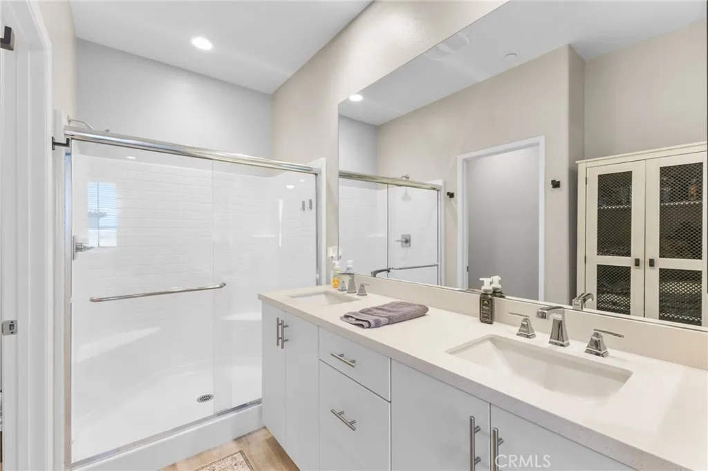 45763 Via Nubes, Temecula, California 92592 home-pic-35
