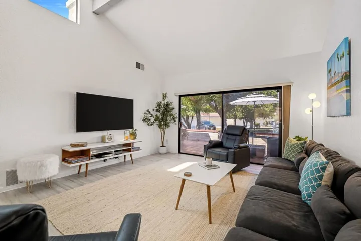 39-web-or-mls-2H8A9304