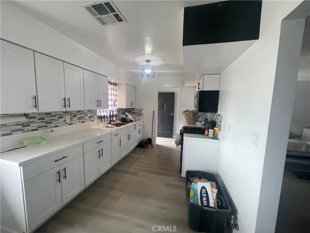 15802 Malpais Lane, Victorville, California 92394