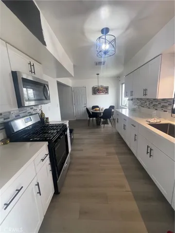 15802 Malpais Lane, Victorville, California 92394