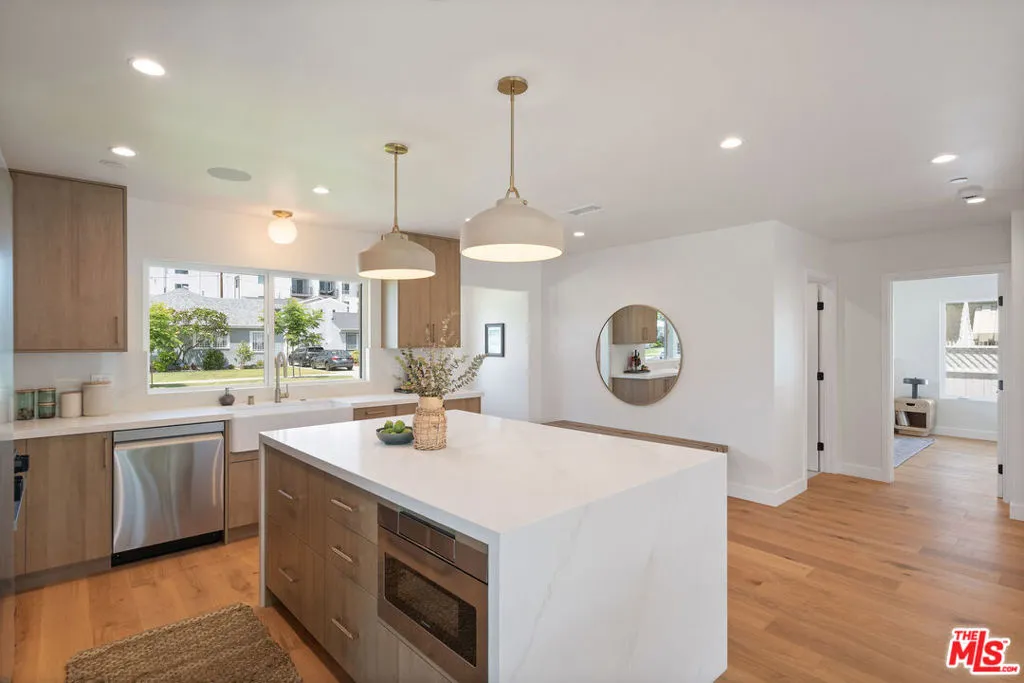 3522 Potomac Avenue, Los Angeles, California 90016 home-pic-10