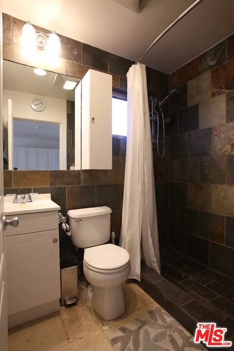 4447 Calhoun Avenue, Sherman Oaks, California 91423 home-pic-18