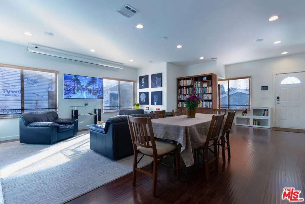 4447 Calhoun Avenue, Sherman Oaks, California 91423 home-pic-7