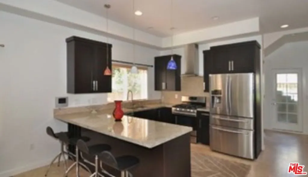 4447 Calhoun Avenue, Sherman Oaks, California 91423 home-pic-21
