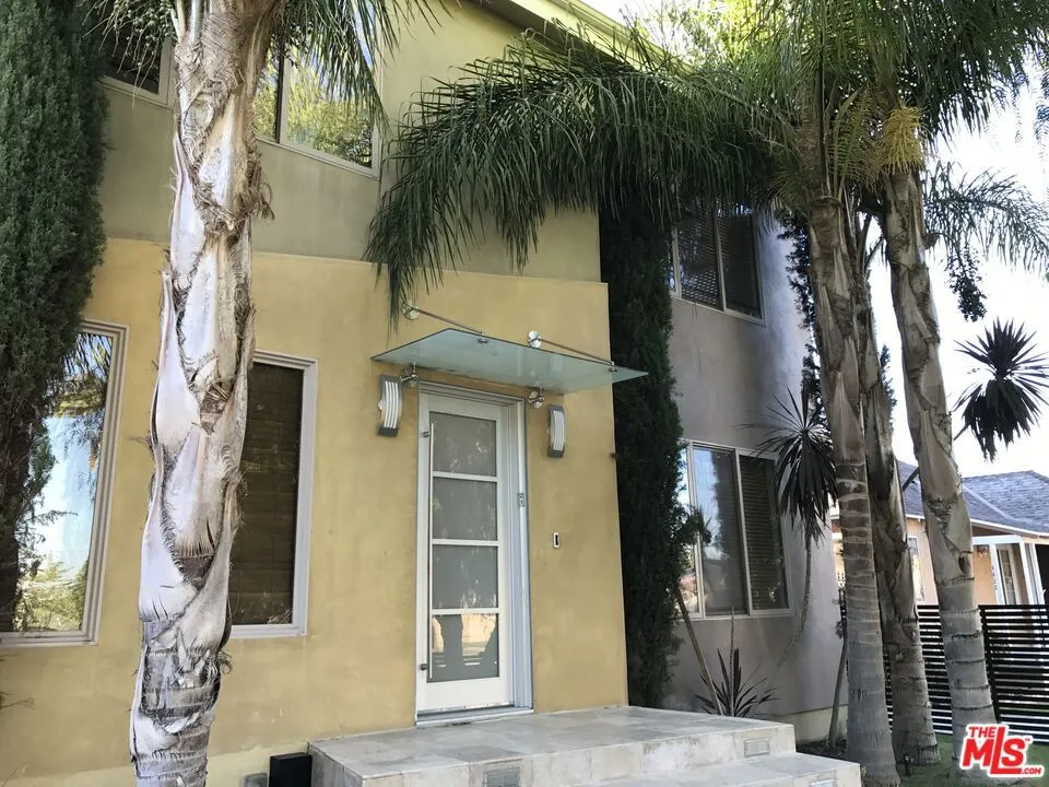 4447 Calhoun Avenue, Sherman Oaks, California 91423 home-pic-26